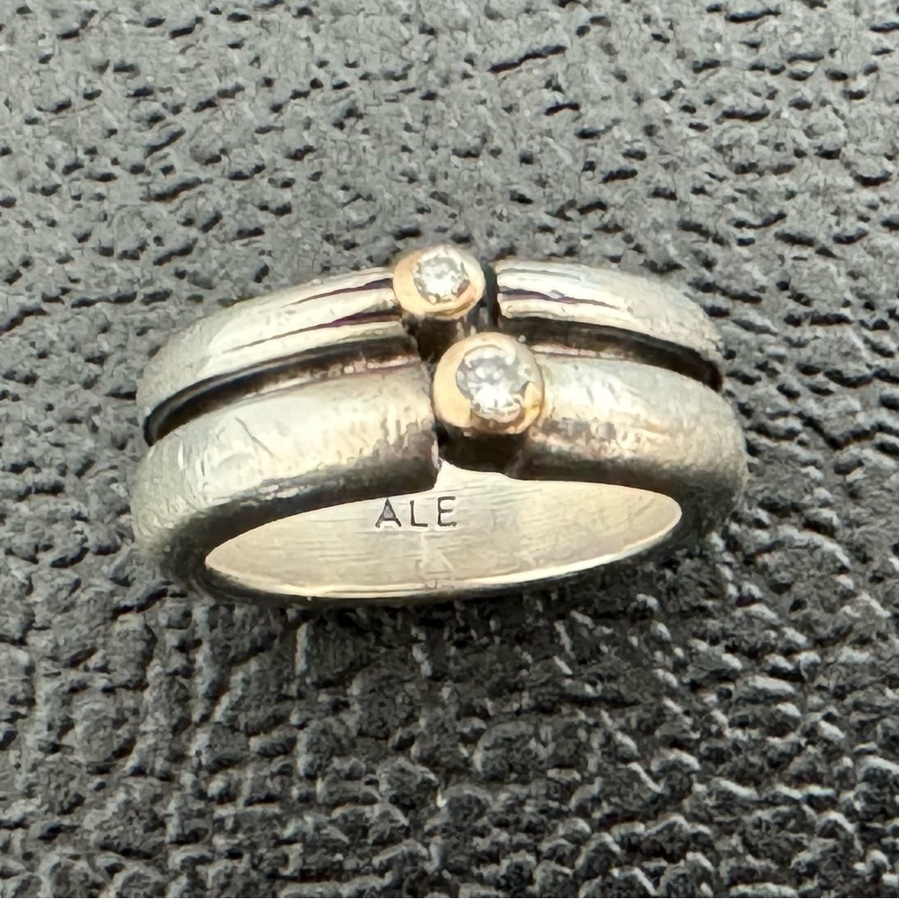 Pandora Vintage Ring (VHTF & Pre-2000) Two-tone & With Double Diamonds